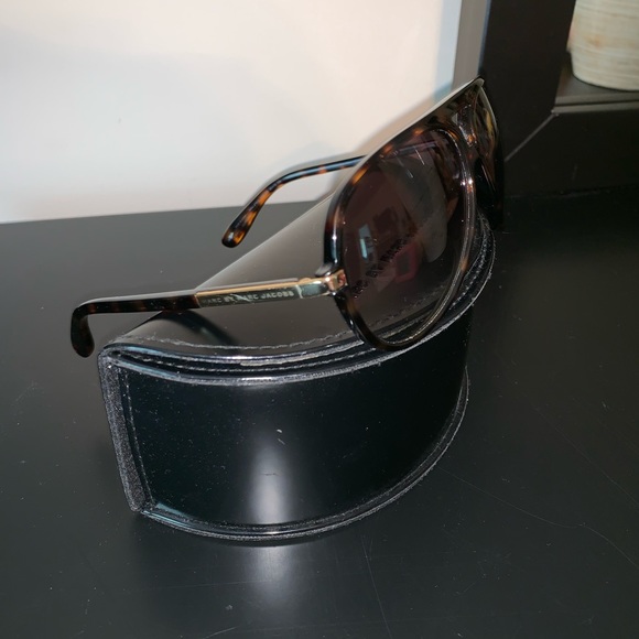 MARC by Marc Jacobs sunglasses